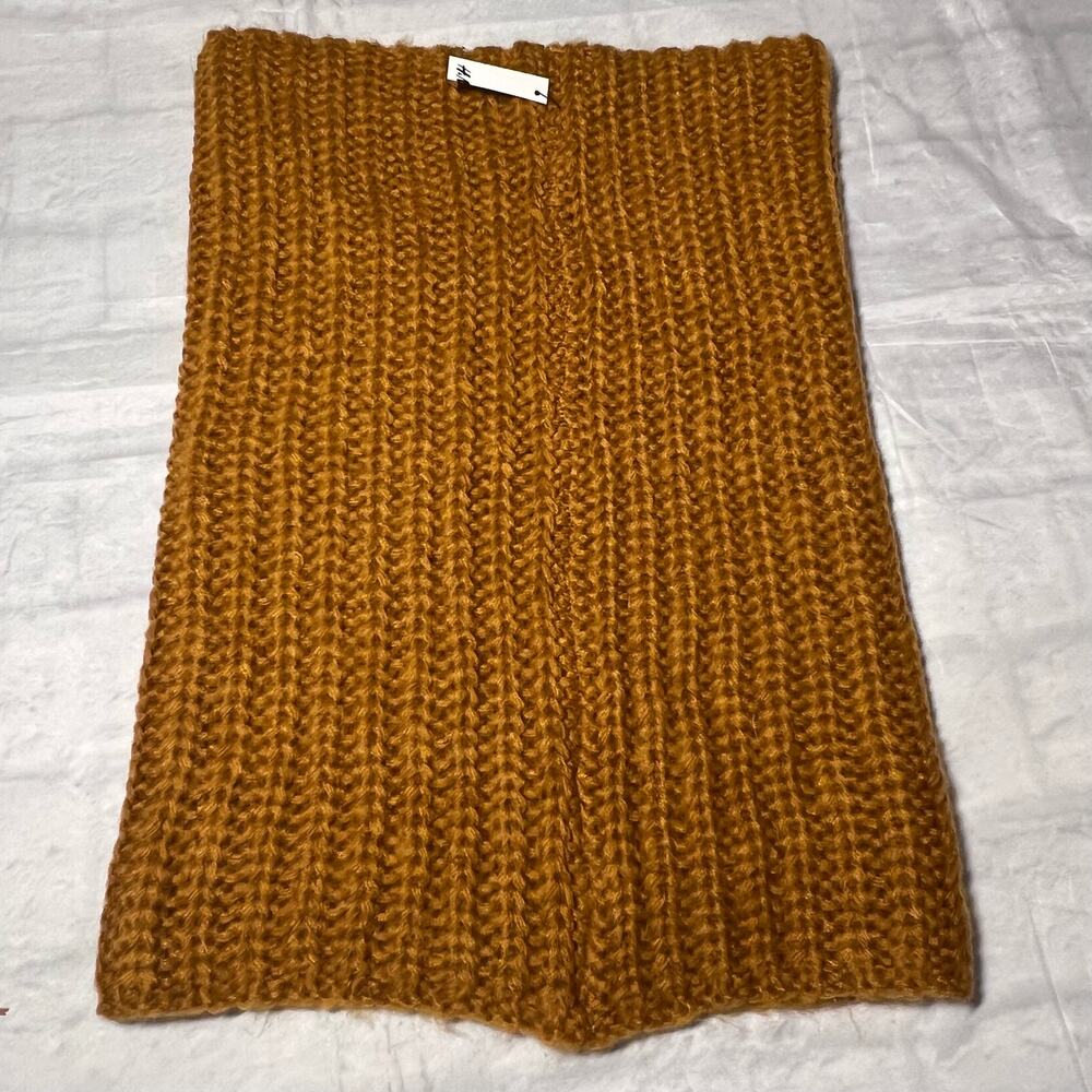 H&M Neck Scarf NWT